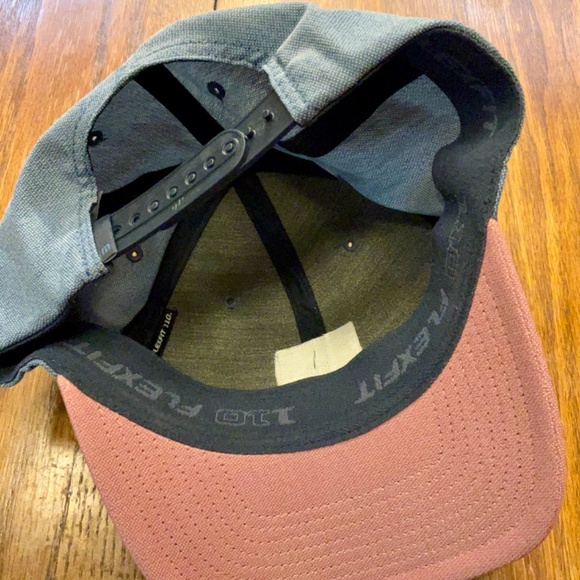 Travis Mathew Cap - Picture 3 of 4